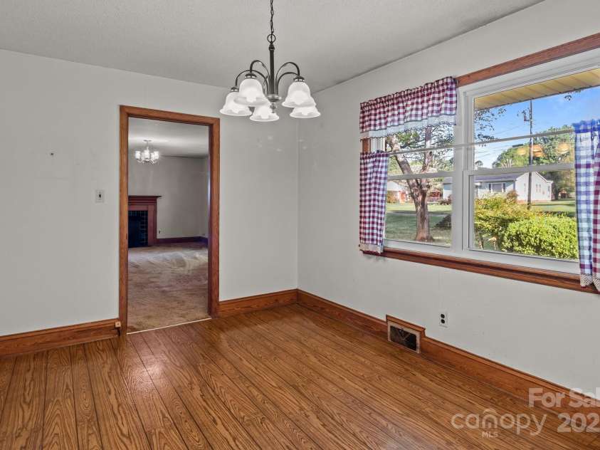 1315 Arbor Drive, Salisbury, NC 28144.  MLS# CAR4243720, YatesRealty ID 6709. 