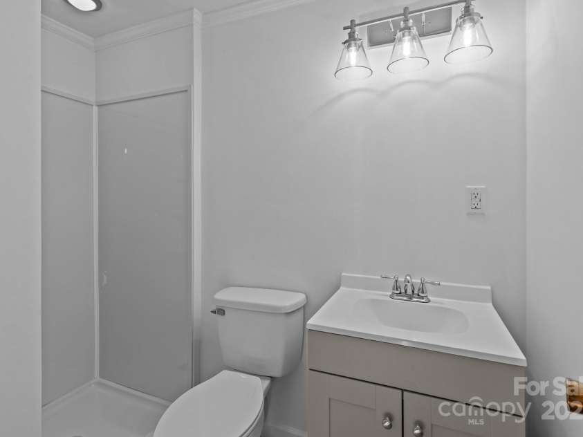 1315 Arbor Drive, Salisbury, NC 28144.  MLS# CAR4243720, YatesRealty ID 6709. 