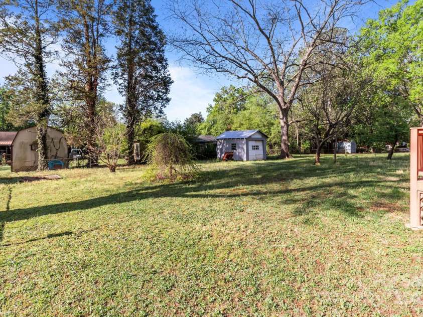 1315 Arbor Drive, Salisbury, NC 28144.  MLS# CAR4243720, YatesRealty ID 6709. 