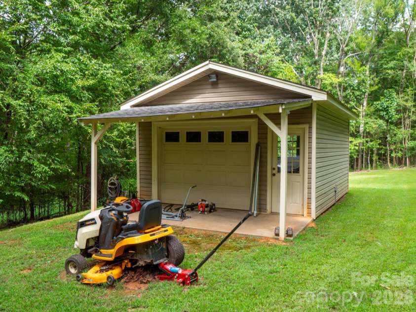 8720 Unionville Brief Road, Monroe, NC 28110.  MLS# CAR4353611, YatesRealty ID 6709. 