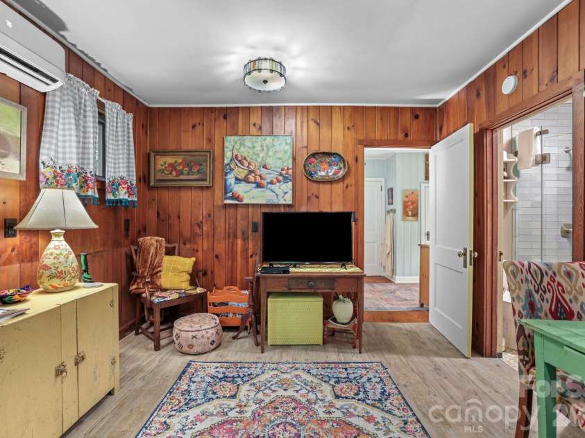 180 Valley Lane, Bryson City, NC 28713.  MLS# CAR4203621, YatesRealty ID 671. 