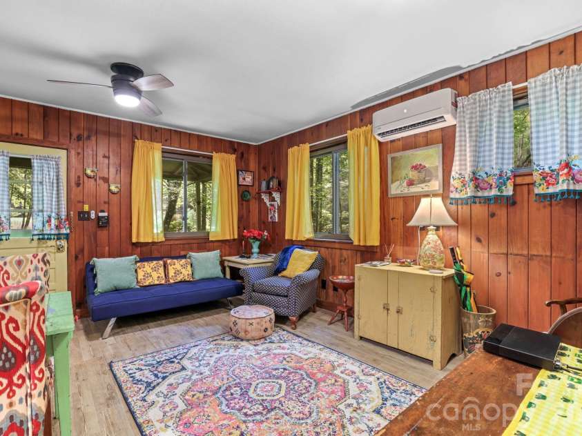 180 Valley Lane, Bryson City, NC 28713.  MLS# CAR4203621, YatesRealty ID 671. 