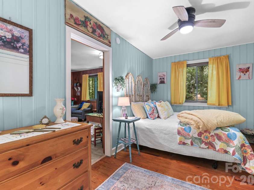 180 Valley Lane, Bryson City, NC 28713.  MLS# CAR4203621, YatesRealty ID 671. 