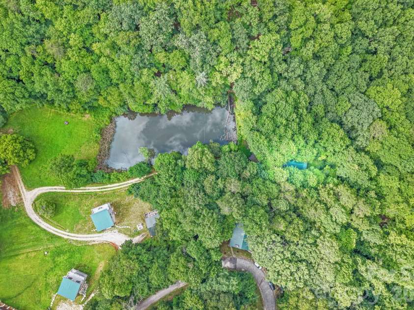 180 Valley Lane, Bryson City, NC 28713.  MLS# CAR4203621, YatesRealty ID 671. 