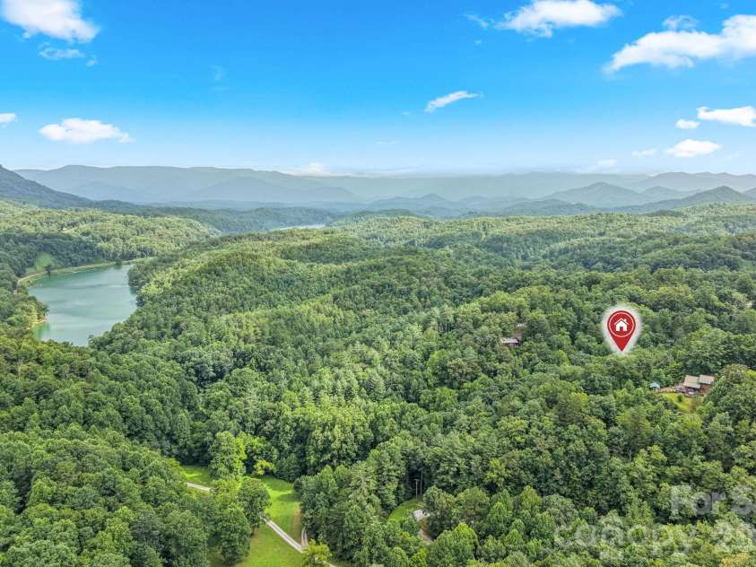 180 Valley Lane, Bryson City, NC 28713.  MLS# CAR4203621, YatesRealty ID 671. 