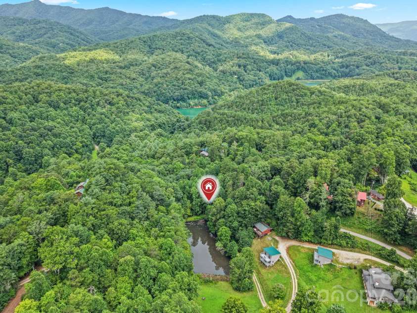 180 Valley Lane, Bryson City, NC 28713.  MLS# CAR4203621, YatesRealty ID 671. 