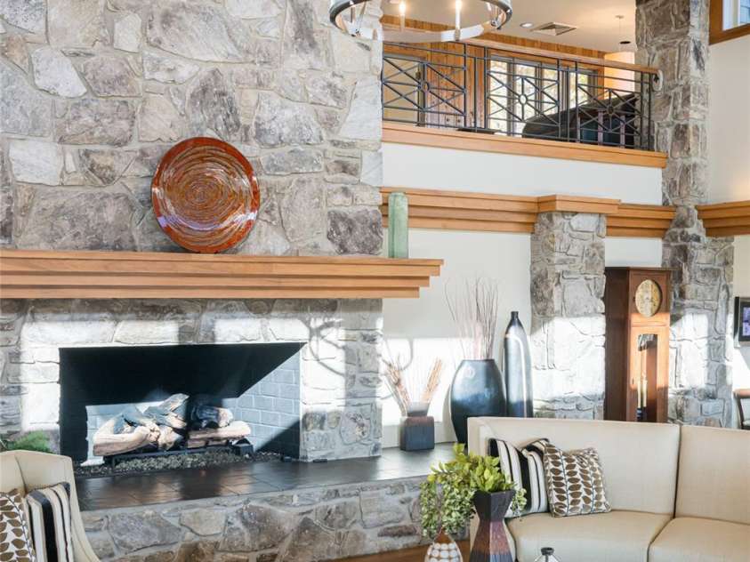 820 Laurel Ridge Drive, Waynesville, NC 28786.  MLS# CAR4319300, YatesRealty ID 671. 