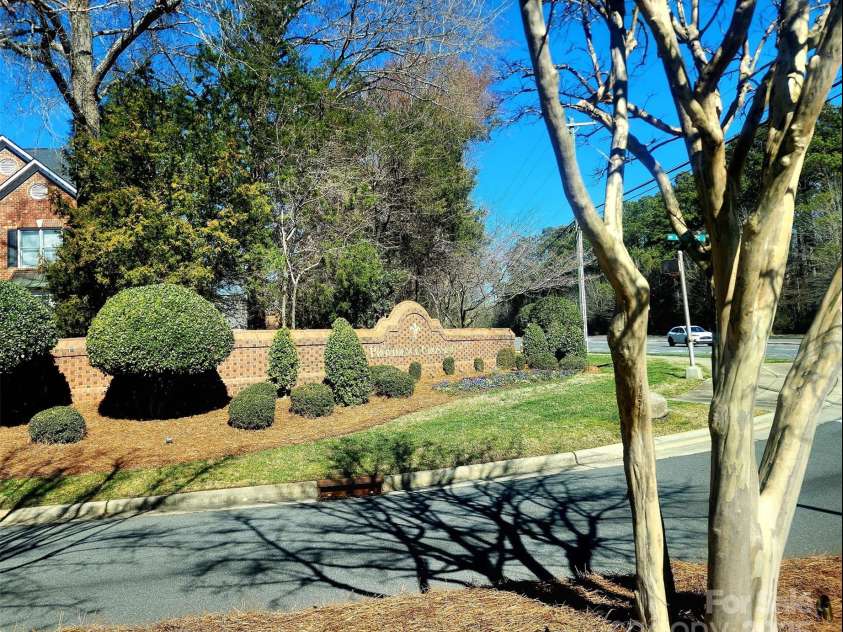 5101 Belicourt Drive, Charlotte, NC 28277.  MLS# CAR4225278, YatesRealty ID 6711. 