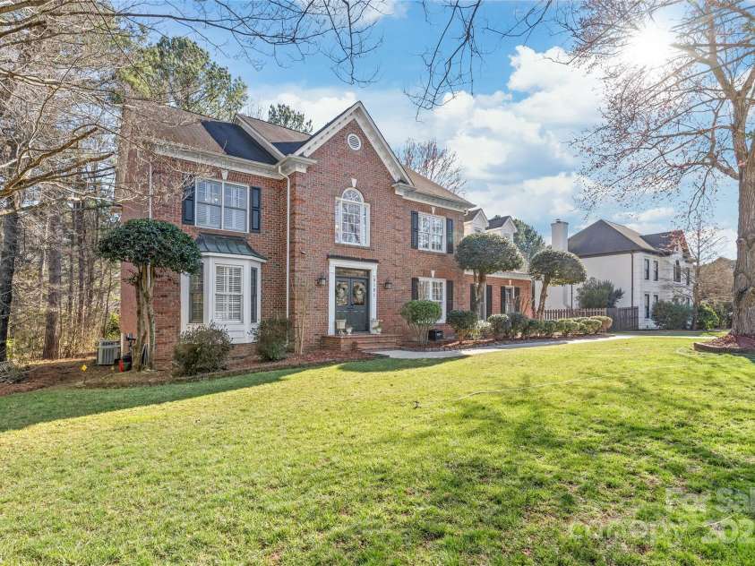 5101 Belicourt Drive, Charlotte, NC 28277.  MLS# CAR4225278, YatesRealty ID 6711. 