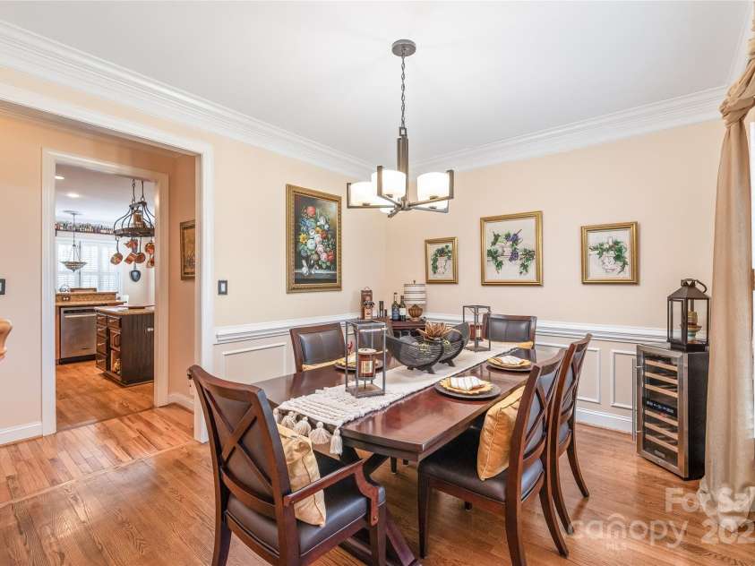 5101 Belicourt Drive, Charlotte, NC 28277.  MLS# CAR4225278, YatesRealty ID 6711. 