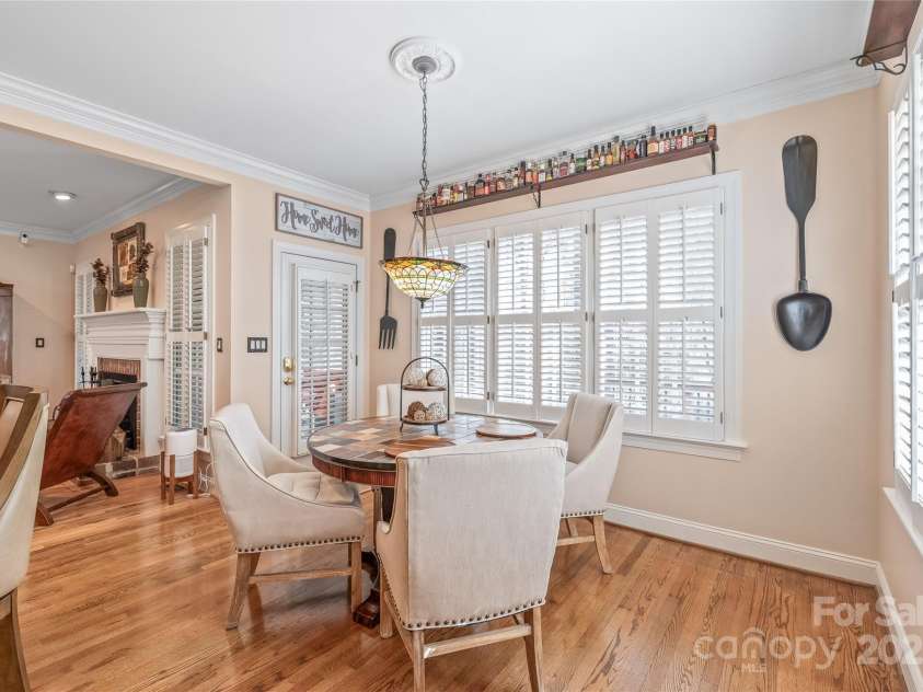 5101 Belicourt Drive, Charlotte, NC 28277.  MLS# CAR4225278, YatesRealty ID 6711. 