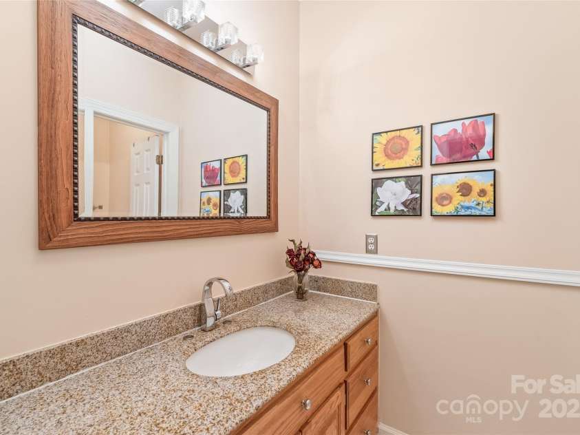 5101 Belicourt Drive, Charlotte, NC 28277.  MLS# CAR4225278, YatesRealty ID 6711. 