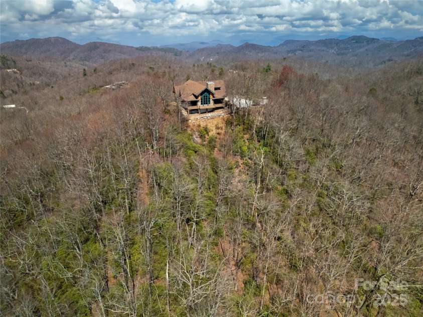 101 Laurel Knob Road, Rosman, NC 28772.  MLS# CAR4242854, YatesRealty ID 6715. 