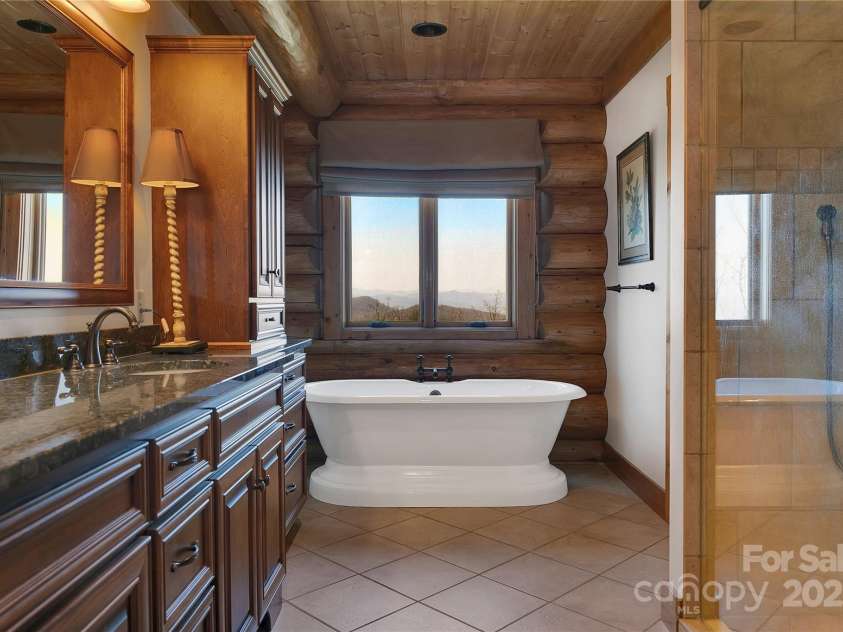 101 Laurel Knob Road, Rosman, NC 28772.  MLS# CAR4242854, YatesRealty ID 6715. 