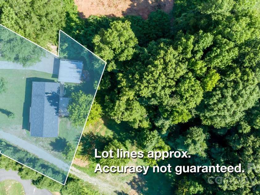 1571 Aspen Street, Lincolnton, NC 28092.  MLS# CAR4189604, YatesRealty ID 6716. 