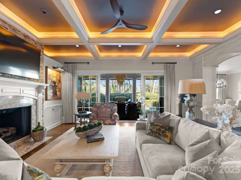 131 The Point Drive, Mooresville, NC 28117.  MLS# CAR4225104, YatesRealty ID 6719. 