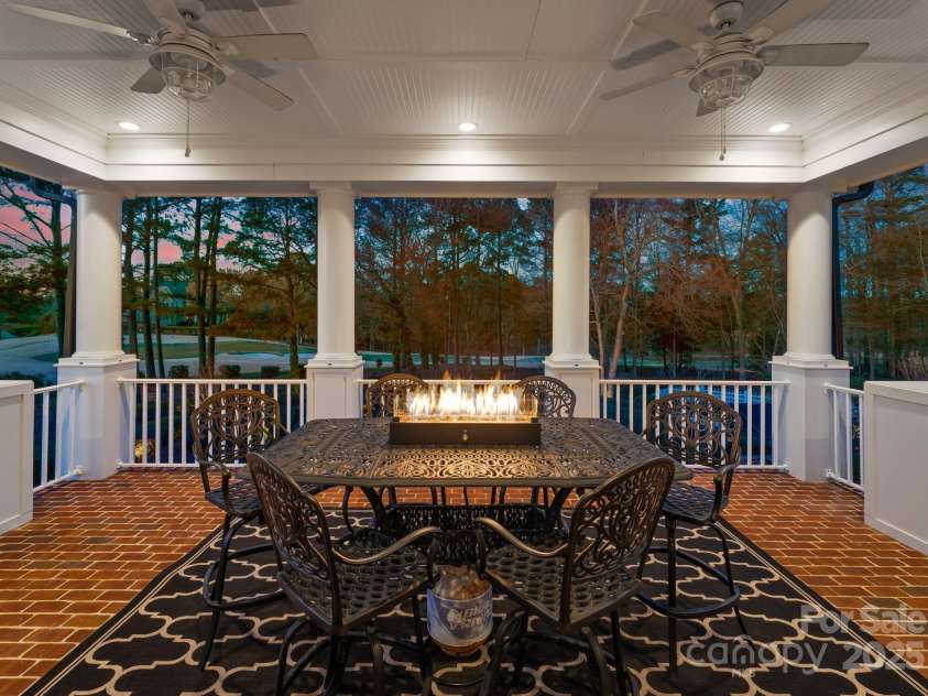 131 The Point Drive, Mooresville, NC 28117.  MLS# CAR4225104, YatesRealty ID 6719. 