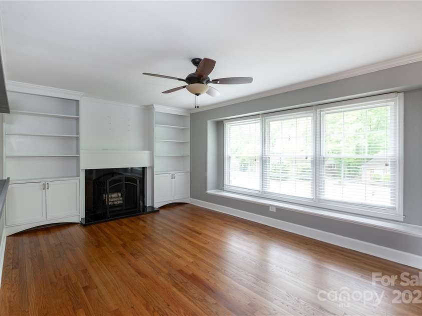 6701 Highbrook Drive, Charlotte, NC 28212.  MLS# CAR4247178, YatesRealty ID 6721. 