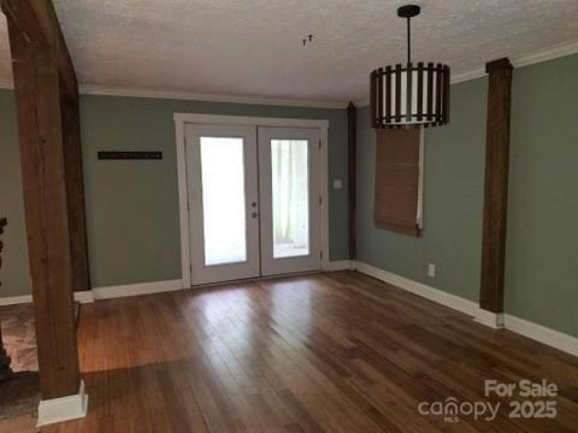 29 Toad Drive, Asheville, NC 28806.  MLS# CAR4289081, YatesRealty ID 6726. Liing area