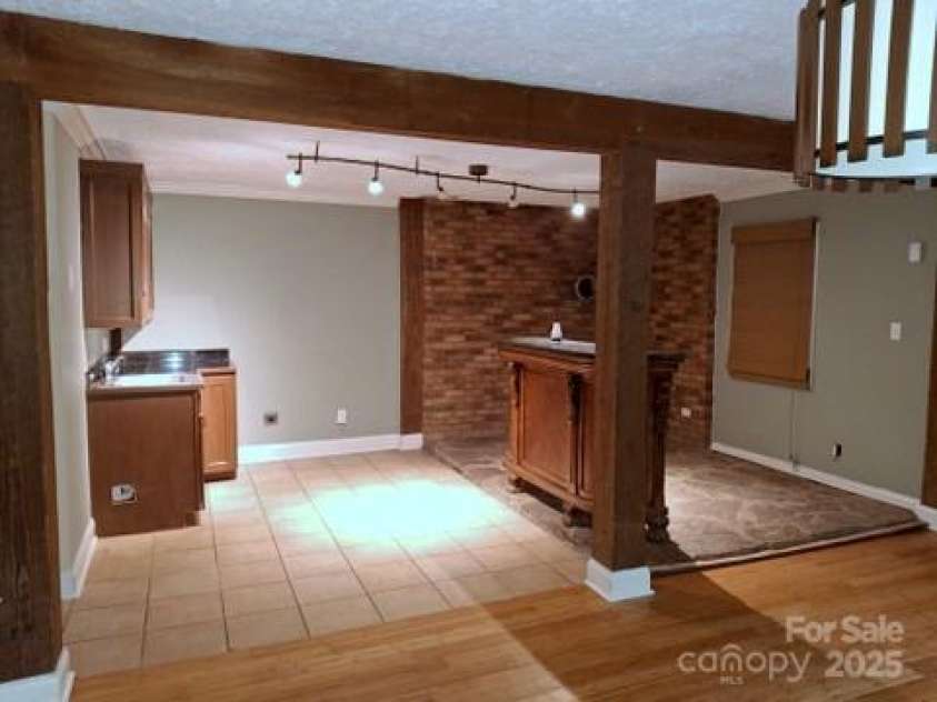 29 Toad Drive, Asheville, NC 28806.  MLS# CAR4289081, YatesRealty ID 6726. Livng area