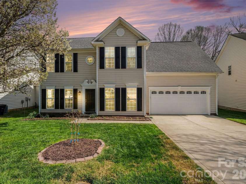1017 Farmingham Lane, Indian Trail, NC 28079.  MLS# CAR4361381, YatesRealty ID 6727. 