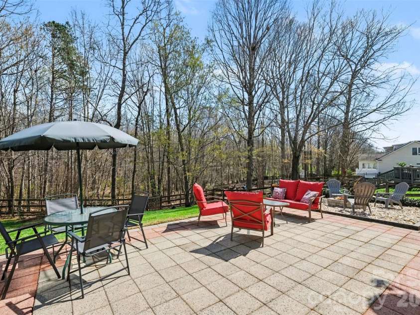 1017 Farmingham Lane, Indian Trail, NC 28079.  MLS# CAR4361381, YatesRealty ID 6727. 