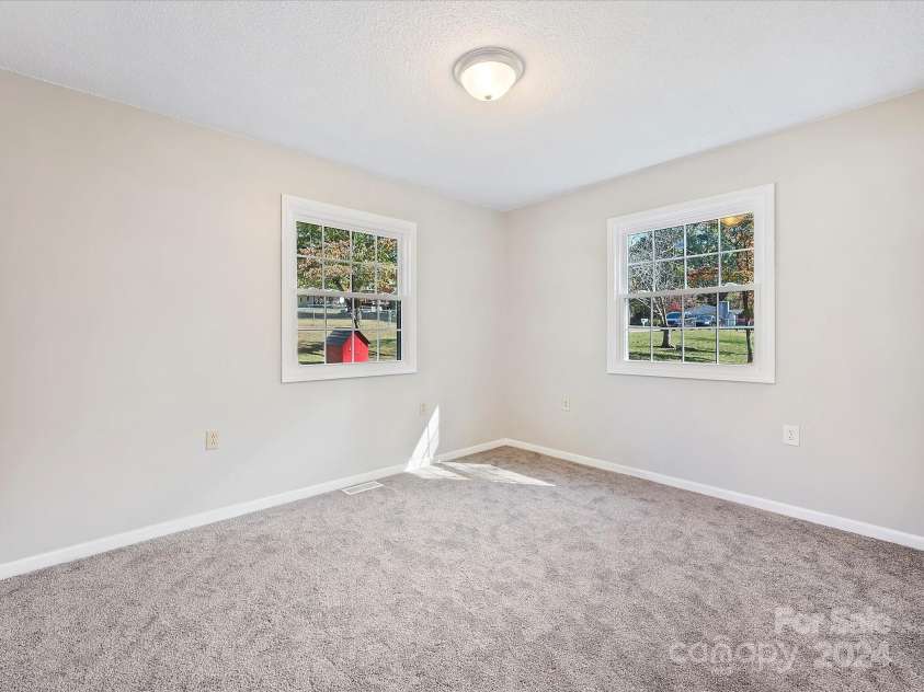 111 Bobby Lee Lane, Mooresville, NC 28115.  MLS# CAR4127085, YatesRealty ID 6728. Bedroom 3