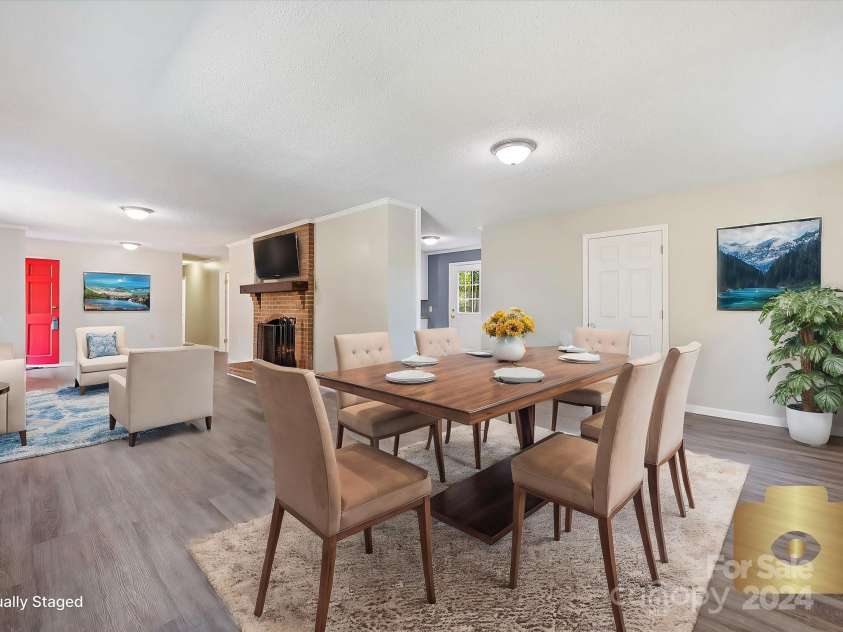 111 Bobby Lee Lane, Mooresville, NC 28115.  MLS# CAR4127085, YatesRealty ID 6728. Dining RoomVirtually