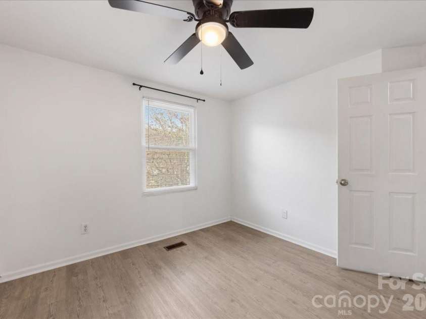237 Water Oak Drive, Pineville, NC 28134.  MLS# CAR4351240, YatesRealty ID 6728. Guest bedroom