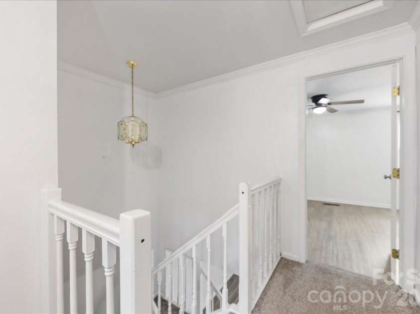 237 Water Oak Drive, Pineville, NC 28134.  MLS# CAR4351240, YatesRealty ID 6728. Second floor landing