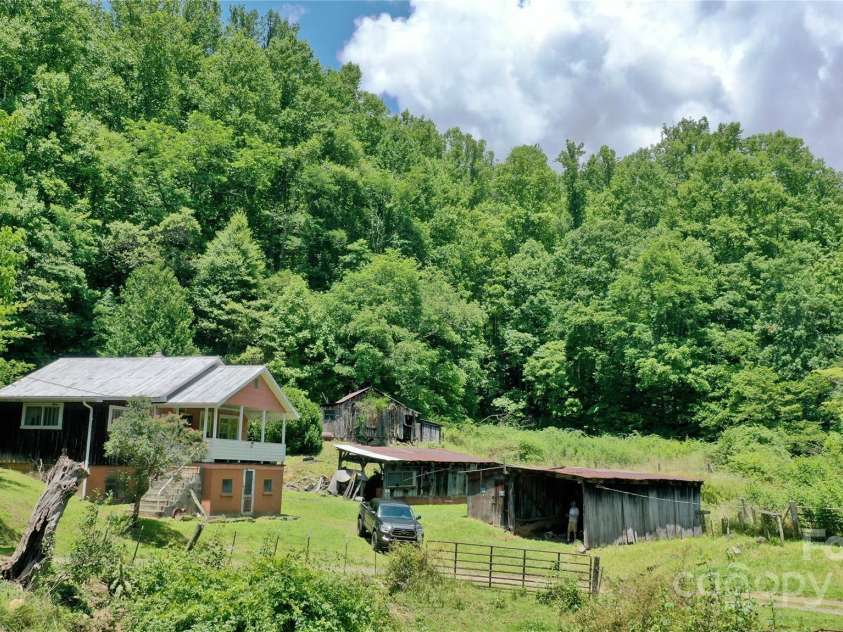 2087 Henry Road, Sylva, NC 28779.  MLS# CAR4273854, YatesRealty ID 6729. 