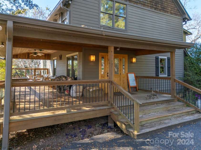 2662 Green Creek Drive, Columbus, NC 28722.  MLS# CAR4203189, YatesRealty ID 6729. 