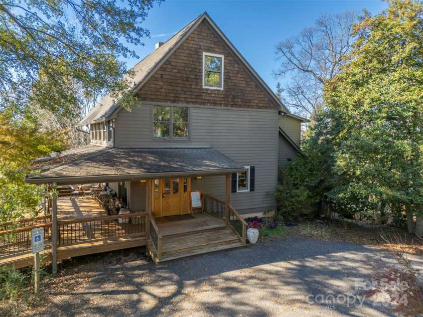 2662 Green Creek Drive, Columbus, NC 28722.  MLS# CAR4203189, YatesRealty ID 6729. 