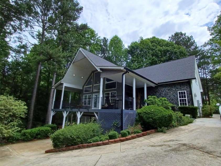 3645 Lake Bluff Drive, Sherrills Ford, NC 28763.  MLS# CAR4410321, YatesRealty ID 673. 