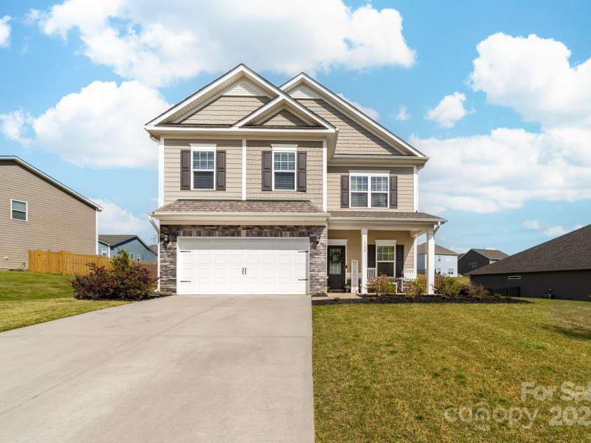 132 Moores Branch Road, Mount Holly, NC 28120.  MLS# CAR4248613, YatesRealty ID 6730. 