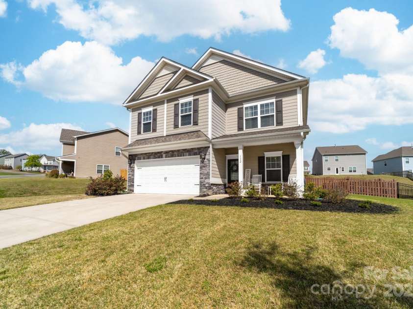 132 Moores Branch Road, Mount Holly, NC 28120.  MLS# CAR4248613, YatesRealty ID 6730. 