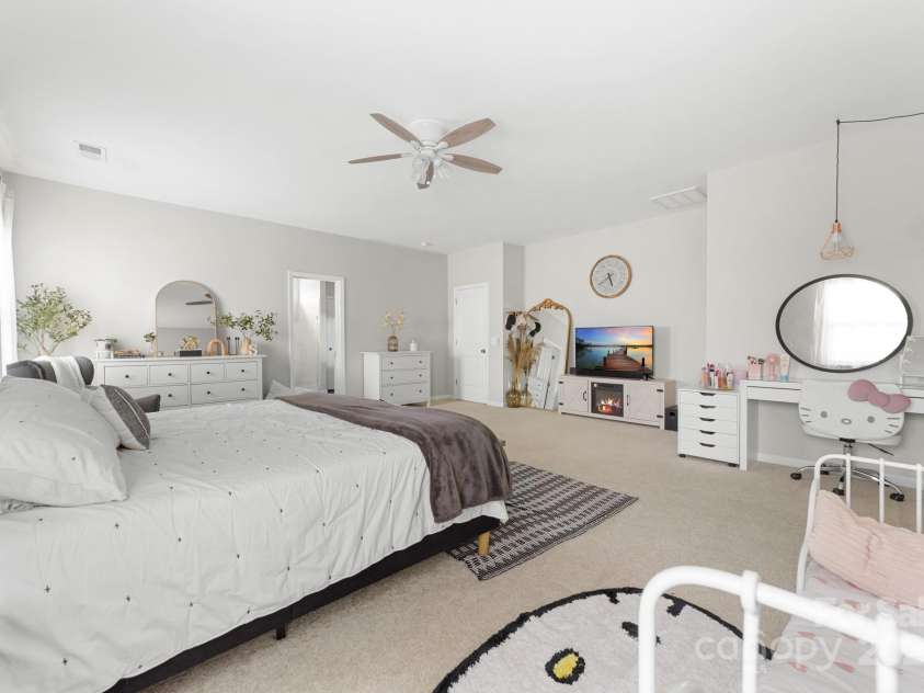 132 Moores Branch Road, Mount Holly, NC 28120.  MLS# CAR4248613, YatesRealty ID 6730. 