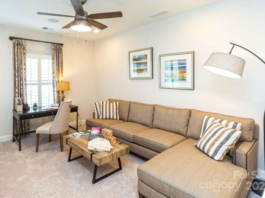 2016 Thatcher Way, Fort Mill, SC 29715.  MLS# CAR4221325, YatesRealty ID 6731. 