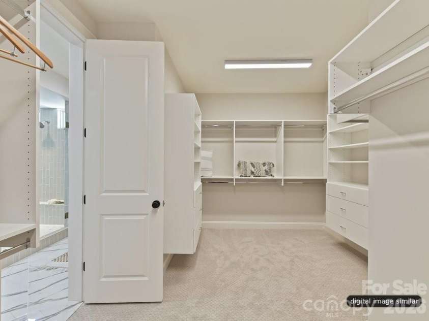 1001 Kingbird Lane, Clover, SC 29710.  MLS# CAR4261471, YatesRealty ID 6733. Primary Closet