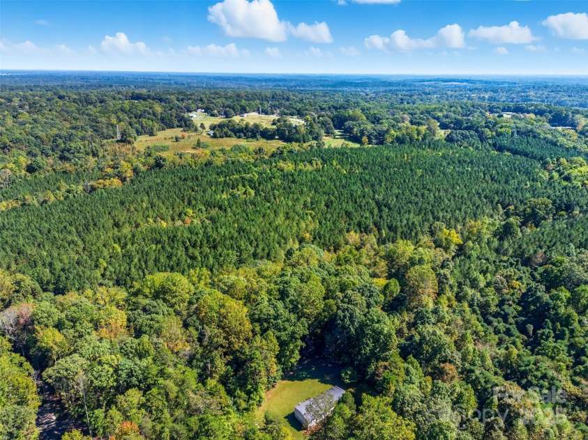 2319 Alexis Lucia Road, Stanley, NC 28164.  MLS# CAR4308481, YatesRealty ID 6736. 