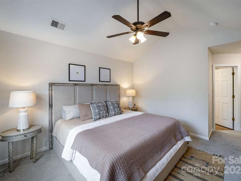 7445 Abigail Glen Drive, Charlotte, NC 28212.  MLS# CAR4242809, YatesRealty ID 6737. 