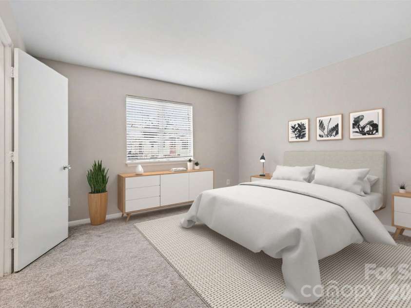 6042 Heath Valley Road, Charlotte, NC 28210.  MLS# CAR4338373, YatesRealty ID 6738. PRIMARY BEDROOM VIRTUALLY STAGED