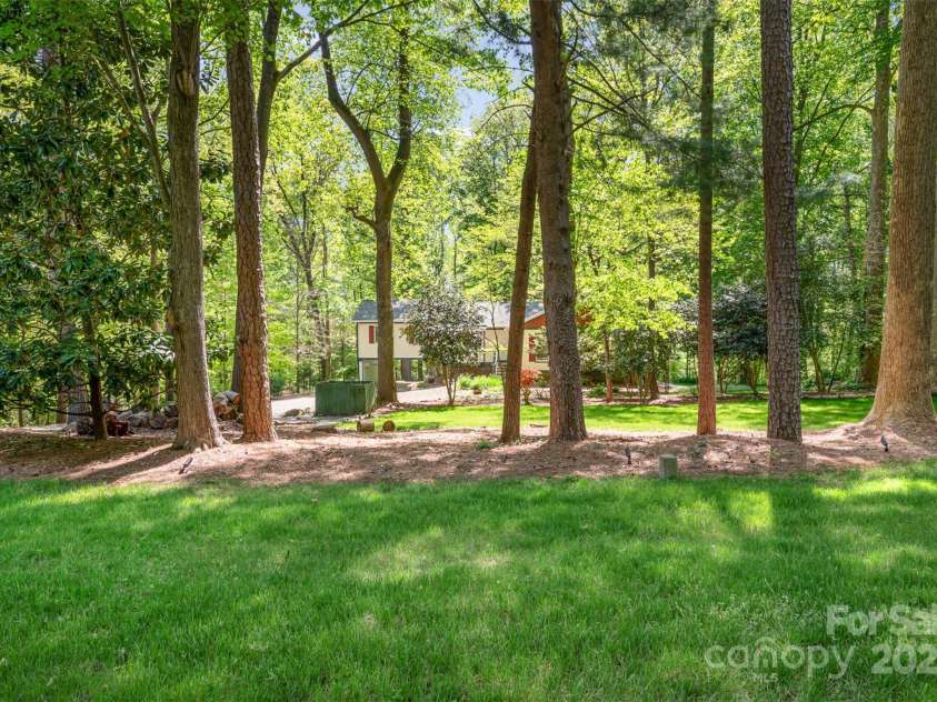 7230 Ridge Lane Road, Charlotte, NC 28262.  MLS# CAR4246233, YatesRealty ID 6738. 