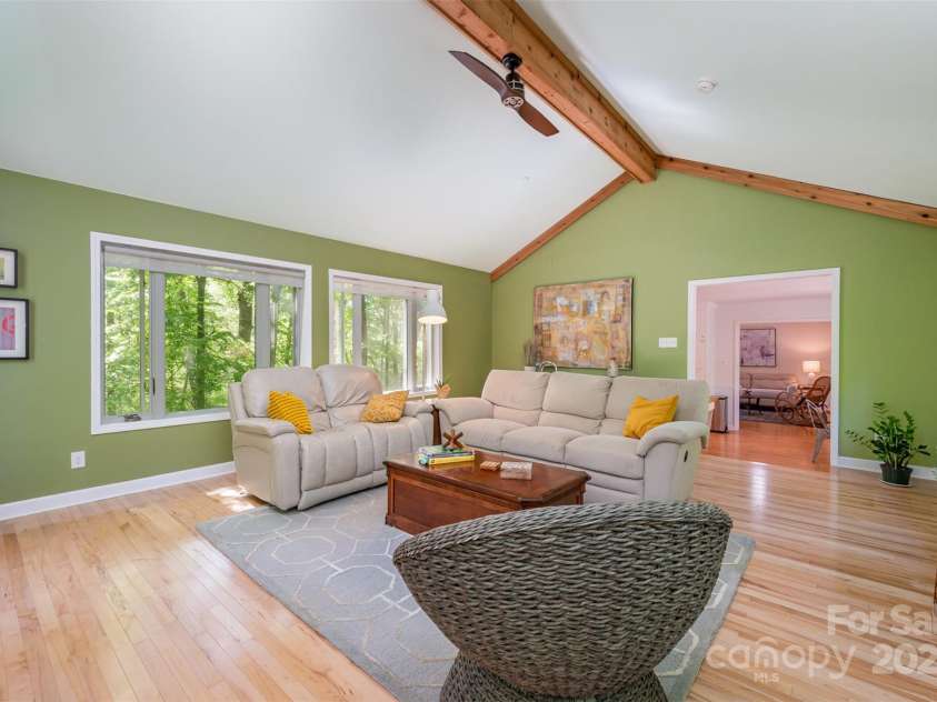 7230 Ridge Lane Road, Charlotte, NC 28262.  MLS# CAR4246233, YatesRealty ID 6738. 