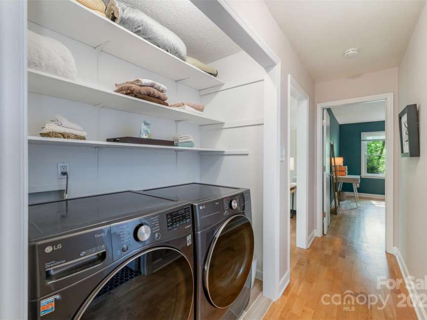 7230 Ridge Lane Road, Charlotte, NC 28262.  MLS# CAR4246233, YatesRealty ID 6738. 