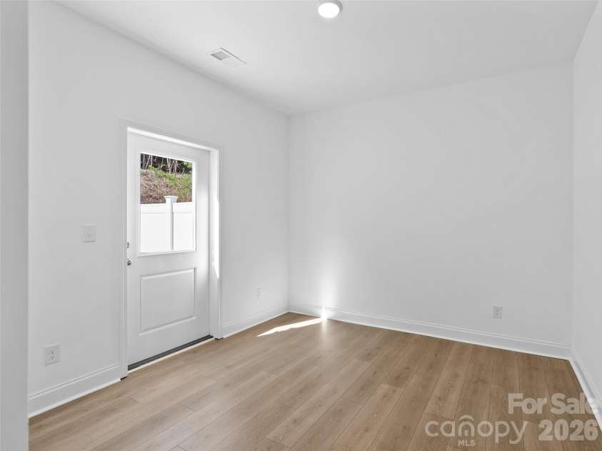 184 Cherry Springs Lane, Asheville, NC 28804.  MLS# CAR4336971, YatesRealty ID 6739. 