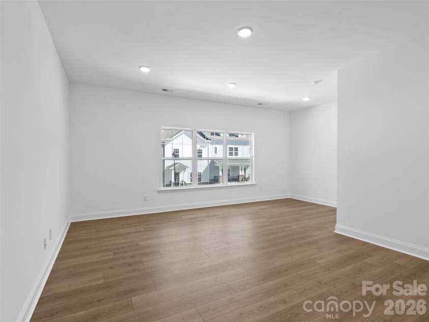 184 Cherry Springs Lane, Asheville, NC 28804.  MLS# CAR4336971, YatesRealty ID 6739. 