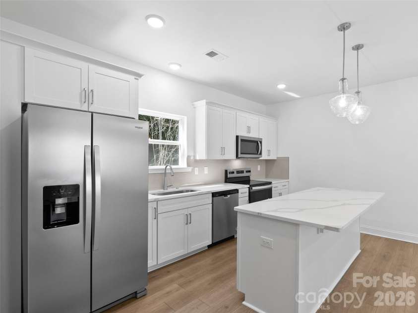 184 Cherry Springs Lane, Asheville, NC 28804.  MLS# CAR4336971, YatesRealty ID 6739. 