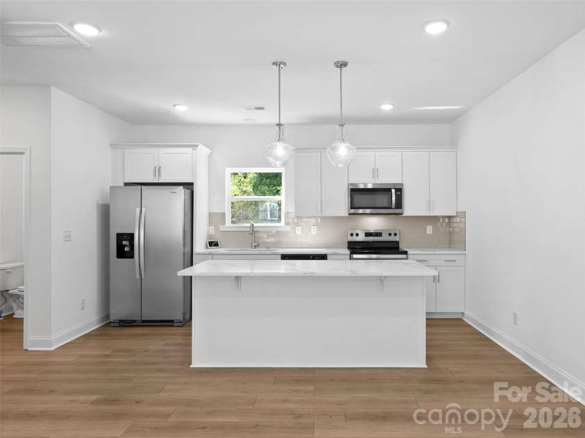 184 Cherry Springs Lane, Asheville, NC 28804.  MLS# CAR4336971, YatesRealty ID 6739. 