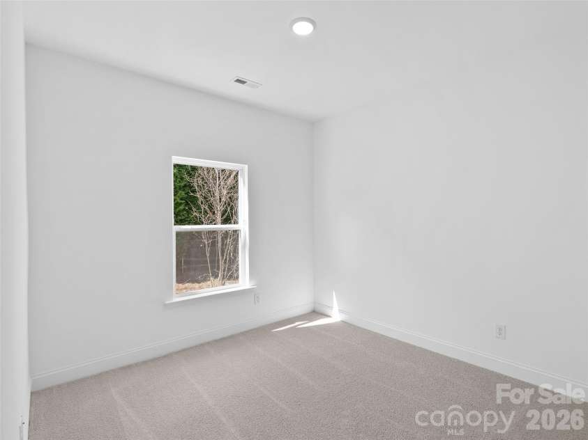 184 Cherry Springs Lane, Asheville, NC 28804.  MLS# CAR4336971, YatesRealty ID 6739. 